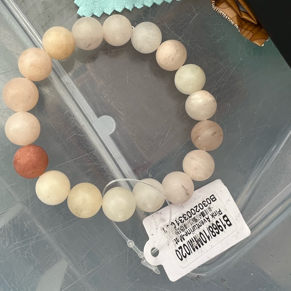 Pink aventurine stone bracelet